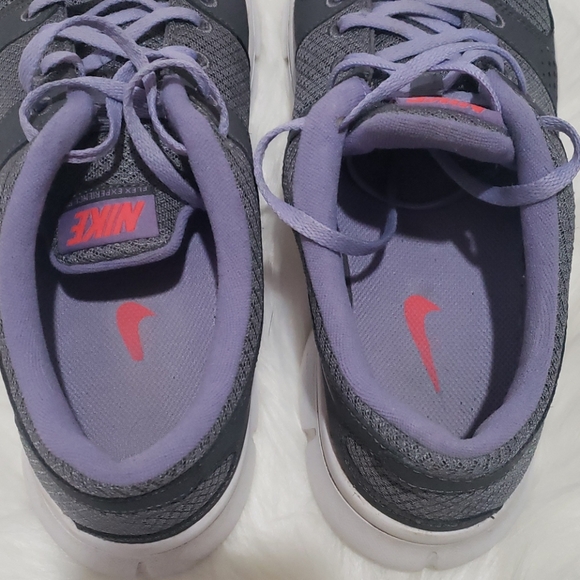 Nike flex comfort athletic sneakers - Picture 7 of 9